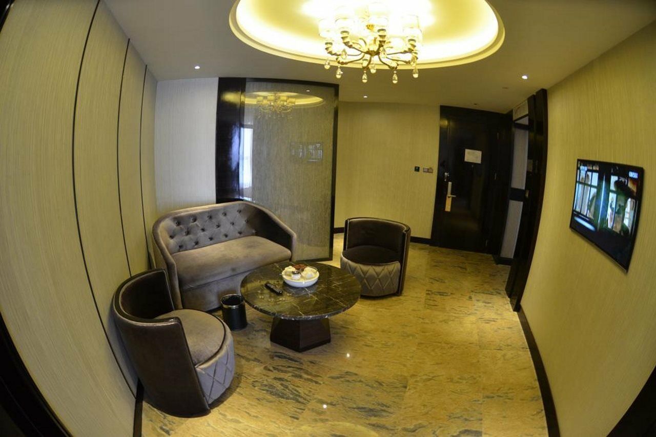 Xiamen Wanjia Oriental Hotel מראה חיצוני תמונה